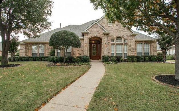 Inside Troy Aikman's home in Highland Park, Texas